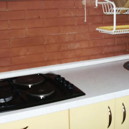 By The Sea Milna, - 3036 Vis