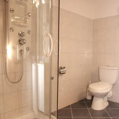 Appartamento By The Sea Milna, - 3036